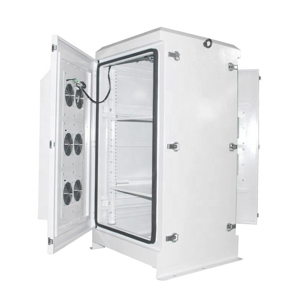 Fiber optic switch has optical fiber but no network connection