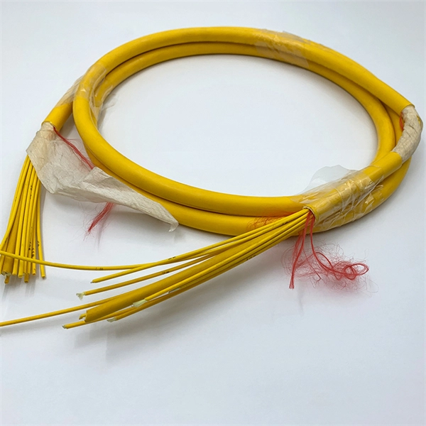 Server pigtail cabling