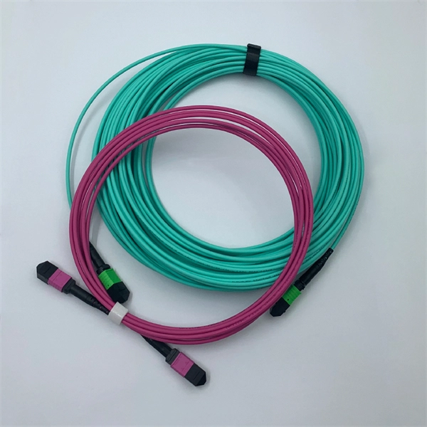 Stripping of optical fiber cable in central loose tube