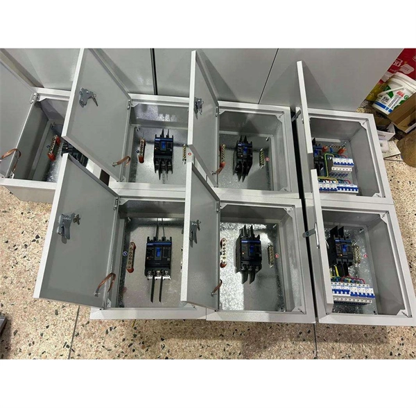 Communication optical cable network architecture includes